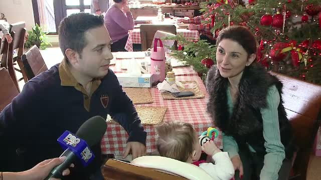 Craciunul printre straini nu are acelasi farmec. Romanii care lucreaza "afara" s-au intors sa-si petreaca sarbatorile in tara