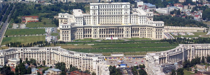 Casa Poporului se scufunda cu 6 milimetri/an. Ce spun specialistii romani despre anuntul facut de Agentia Spatiala Europeana