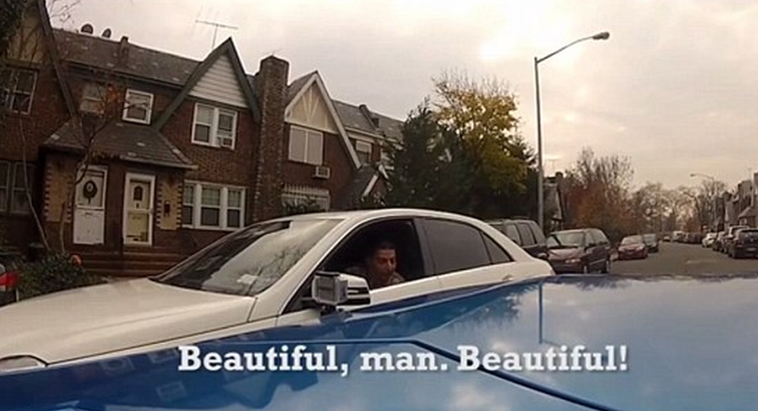 Cum reactioneaza oamenii cand vad un Lamborghini. Un sofer a instalat camere de filmat pe bolidul sau si a iesit la plimbare