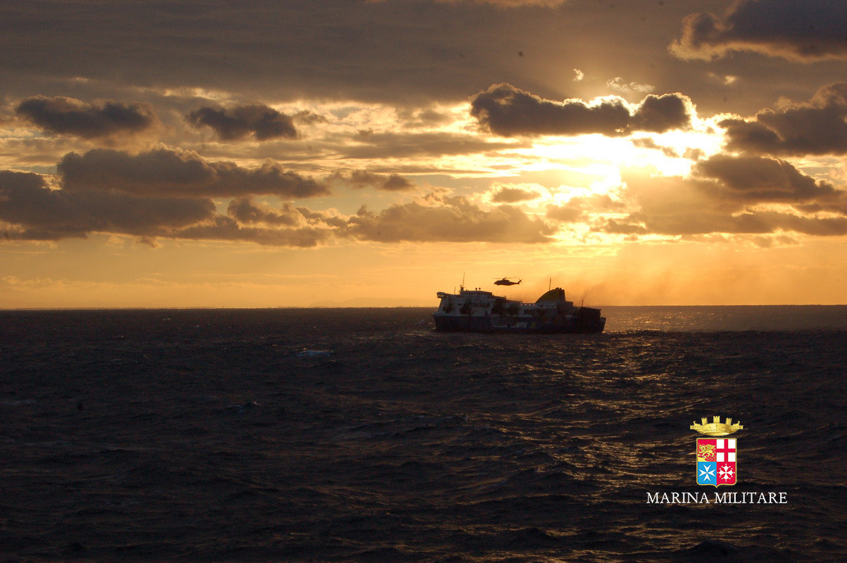 Marturii cutremuratoare ale pasagerilor de pe feribot. "Am crezut mai intai ca o sa ardem de vii iar apoi, ca o sa inghetam"