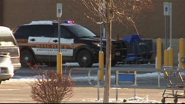 Petrecere incheiata tragic in SUA. 6 tineri au murit si alti 7 au fost raniti, dupa ce balconul in care se aflau s-a prabusit