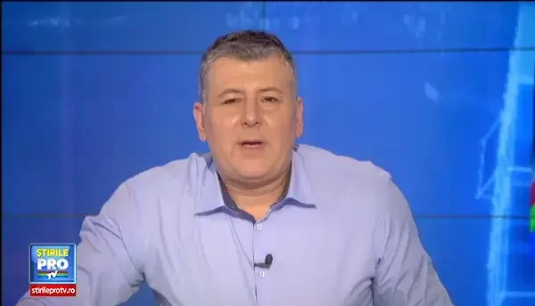 Vitrina cu prajituri a unei cofetarii, luata cu asalt de un SOARECE. Imaginile au fost vazute de jumatate de milion de oameni