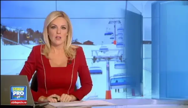 Saniile cu zurgalai, noua atractie a turistilor ajunsi in zona Branului. La Busteni, insa, romanii prefera snow-board-ul