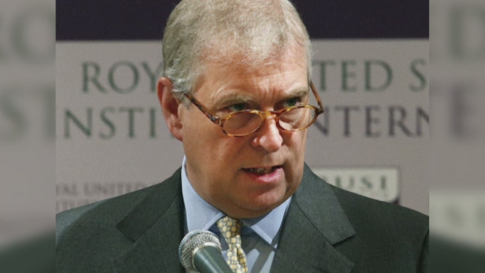 Printul Andrew este citat intr-un caz de sclavie sexuala in SUA. Palatul Buckingham neaga acuzatiile