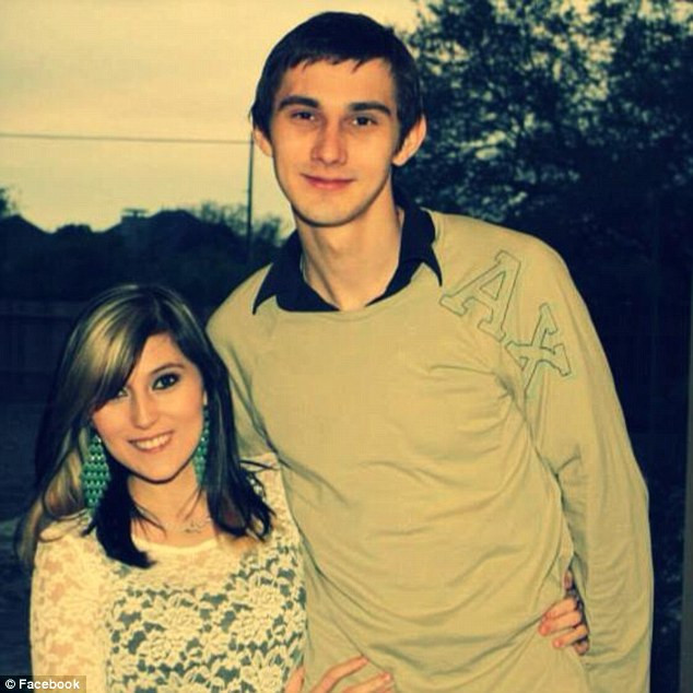 Fetita "miracol" venita pe lume in timp ce mama ei murea. Accidentul cumplit care i-a grabit nasterea