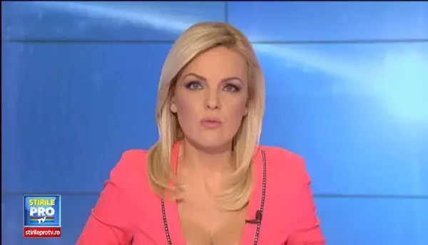 Statul american Texas, acoperit de zapezi. Accidentele in lant dau batai de cap politistilor