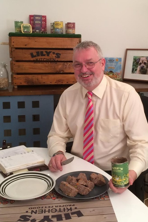 Esti deprimat ca te-ai intors la munca dupa vacanta de Sarbatori? Macar nu esti ca ei! TOP cele mai proaste joburi din lume