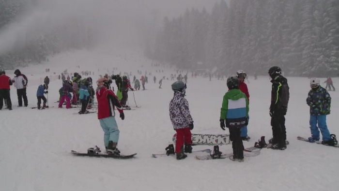 Moldovenii si rusii petrec Craciunul pe rit vechi in Romania. Ce spun de ofertele si peisajele de la noi