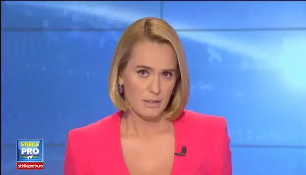 Un tren a deraiat in Cluj, dupa ce a lovit o cireada de bivoli. Animalele au fost taiate in bucati, pentru a fi indepartate