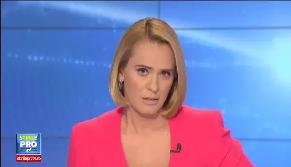 Carmen Iohannis nu are cont pe Facebook, dar are mii de fani. Mai multe pagini false au fost create in numele ei