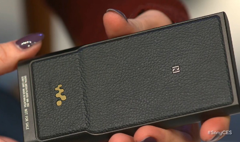 CES 2015. Sony a relansat unul dintre gadgeturile audio simbol al anilor '90 in toata lumea. Gizmodo: "Pretul este ucigator"