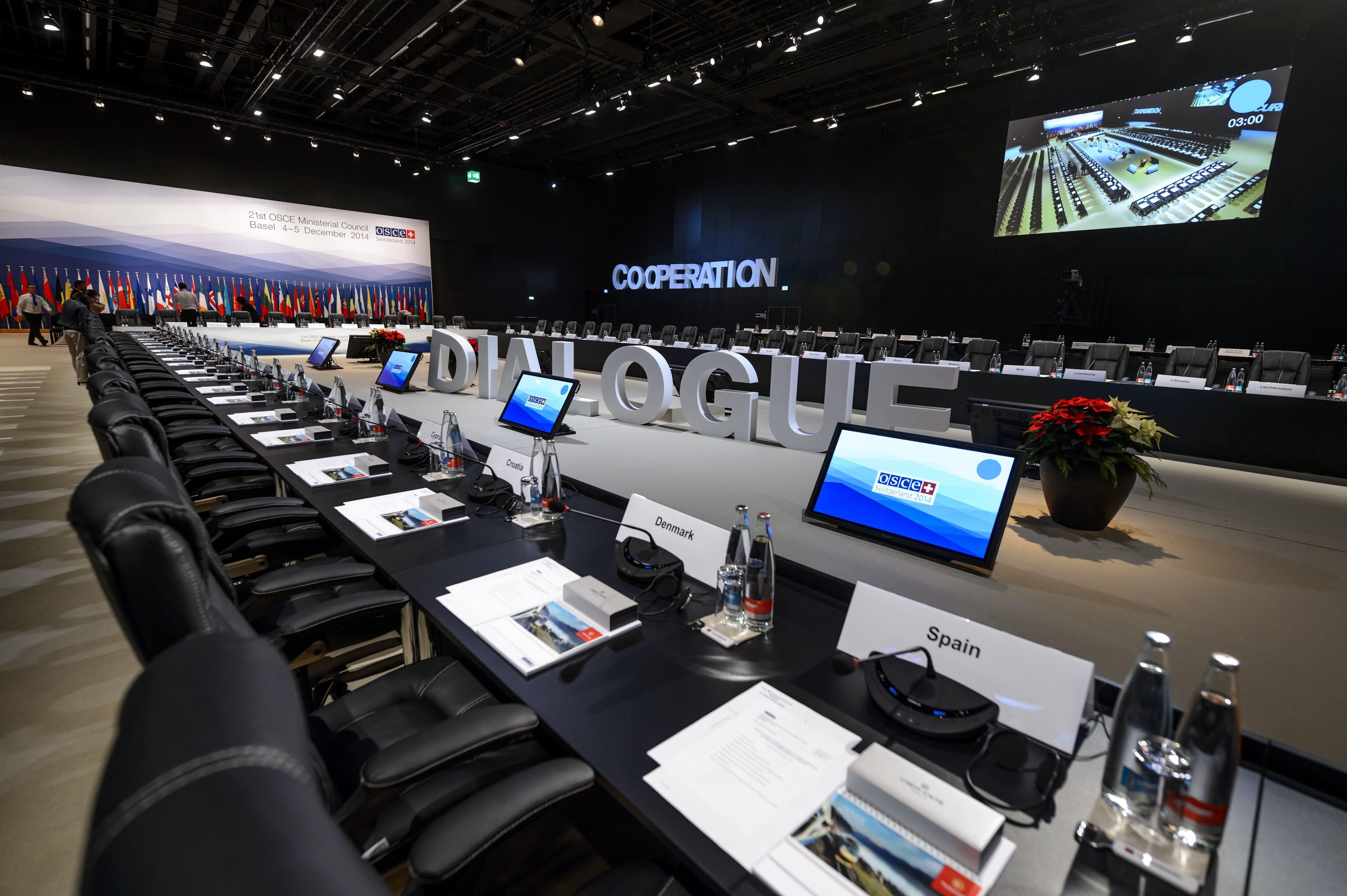 Romania a preluat sefia Comitetului de Securitate al OSCE cu o zi inainte de atacurile din Franta