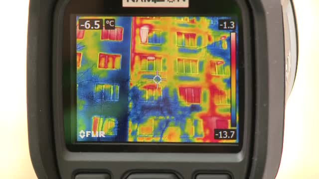 Romania a inghetat cu temperaturi de pana la -35 de grade Celsius. Cum se vede gerul teribil printr-o camera cu termoviziune