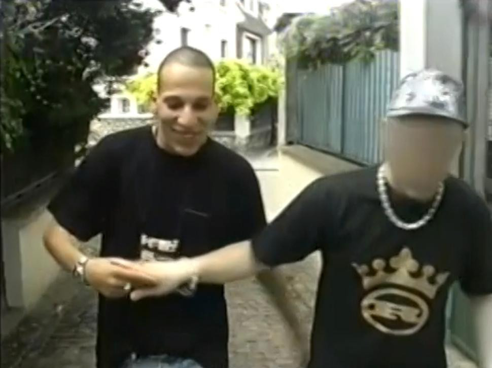 "Este un soc sa descoperi ca ai locuit langa un criminal". Marturiile vecinului lui Chérif Kouachi