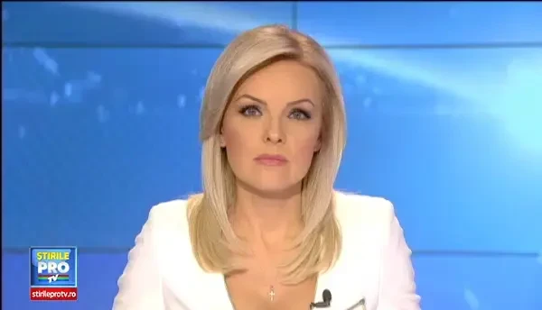 CLIPUL ZILEI: Un barbat a ajuns in stare grava la spital, dupa ce a fost lovit de o remorca. IMAGINI CAMERA DE SUPRAVEGHERE