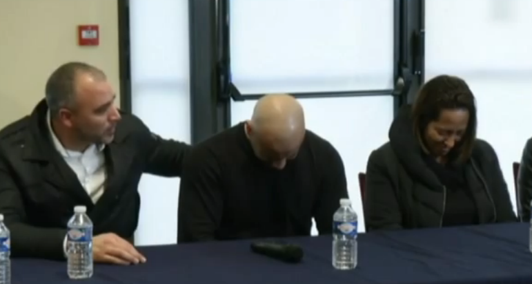 Fratele politistului musulman, executat in strada de fratii Kouachi: "Ahmed a fost ucis de falsi musulmani"