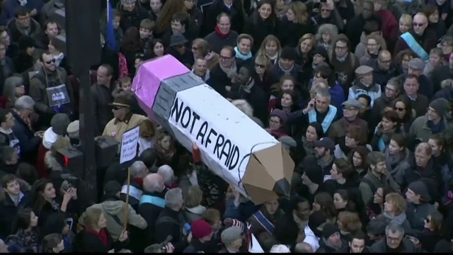 Tema combaterii terorismului, discutata la Paris de 11 ministri europeni. Rolul propus pentru operatorii de internet