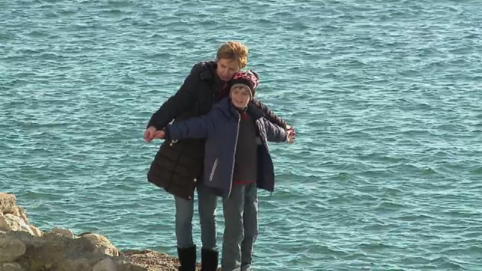 Temperaturi de 15 grade Celsius duminica, la malul marii. Faleza, la fel de aglomerata ca in timpul verii