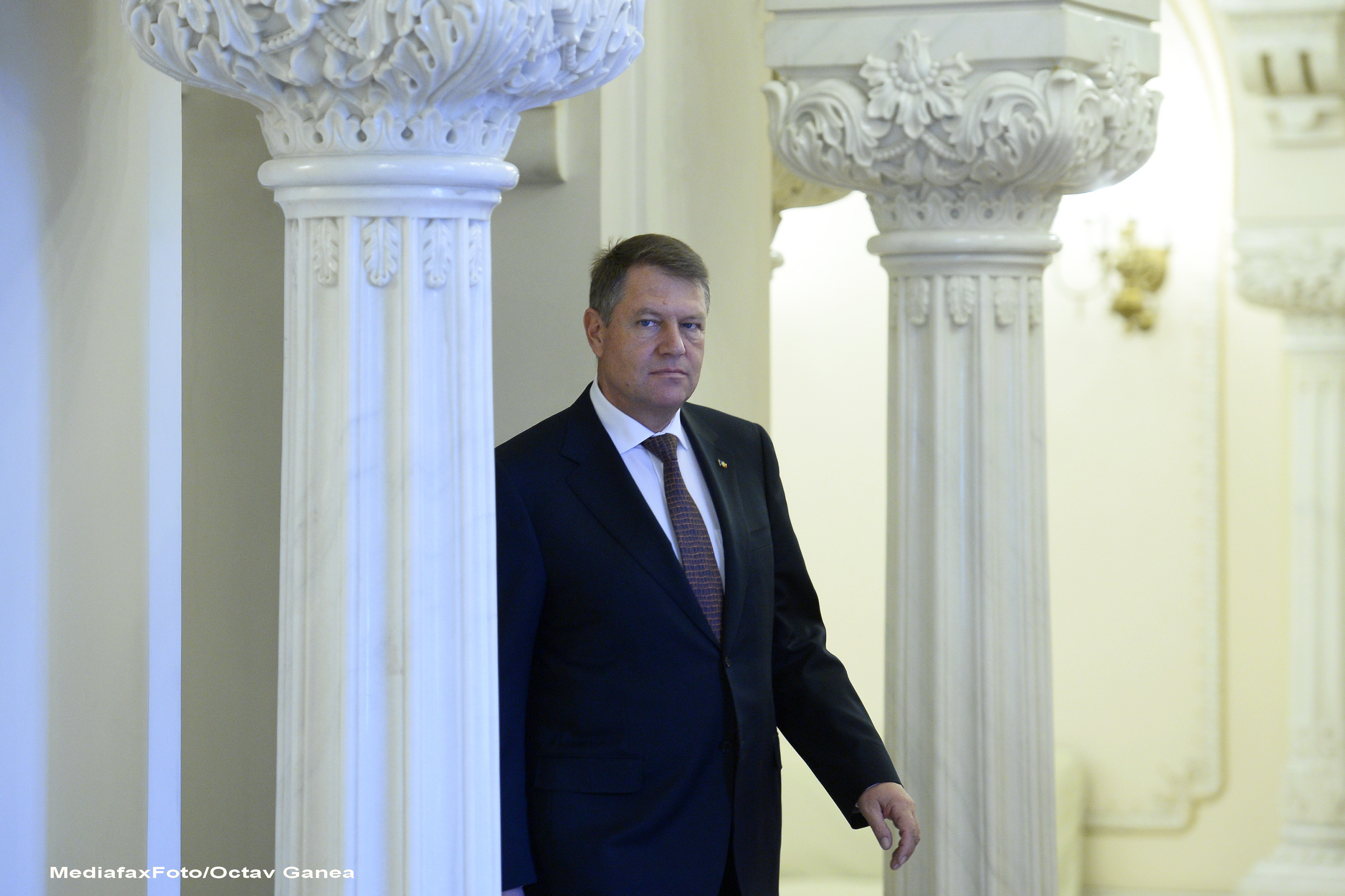 Klaus Iohannis si-a amanat vizita in Republica Moldova. Ce a vorbit luni la telefon cu presedintele Nicolae Timofti