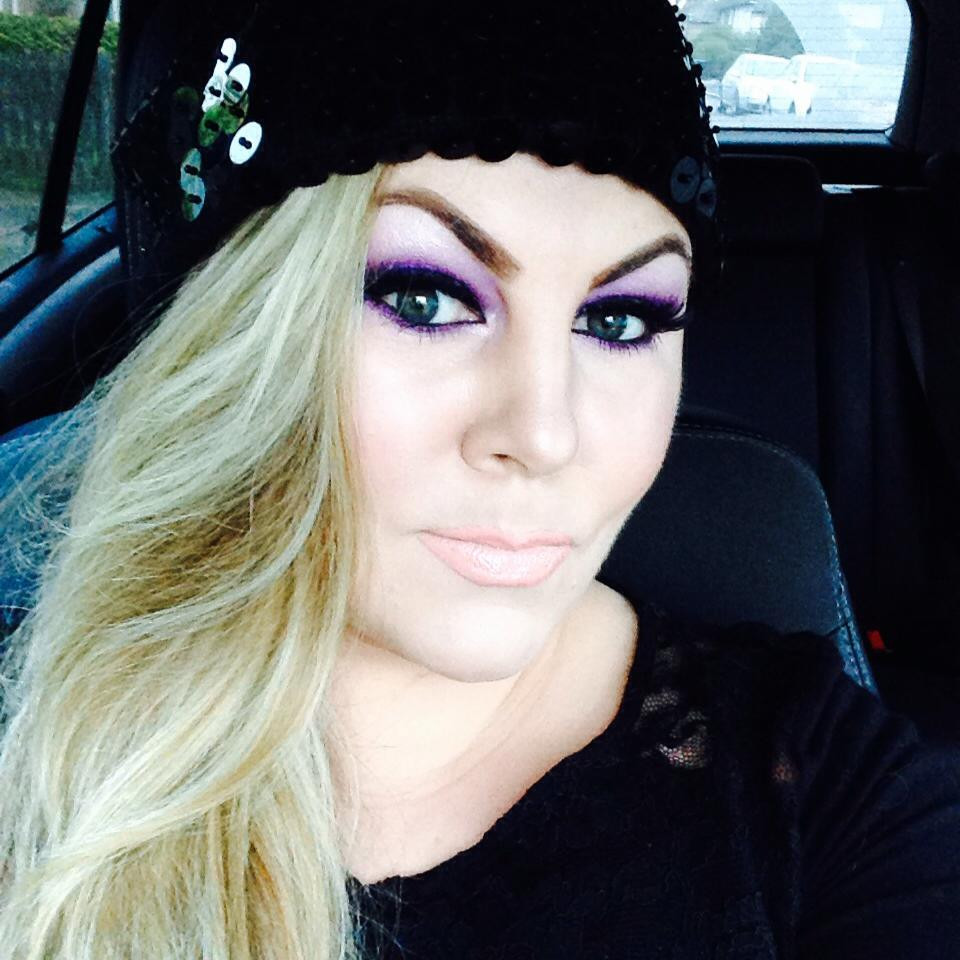 Este greu de crezut cum au fost realizate aceste imagini. Talentul fenomenal al unei tinere redefineste arta machiajului