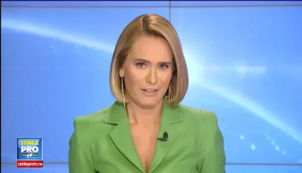 Caravana Romanii au Talent a ajuns in Capitala. Concurenta: Eu am venit sa cant, dar am vrut sa le arat si desenele mele