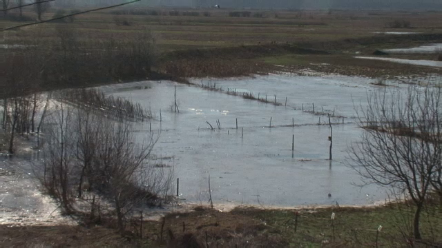 Barbat disparut in luna decembrie, gasit mort intr-o apa inghetata din Dolj. Descoperirea macabra a fost facuta de un copil