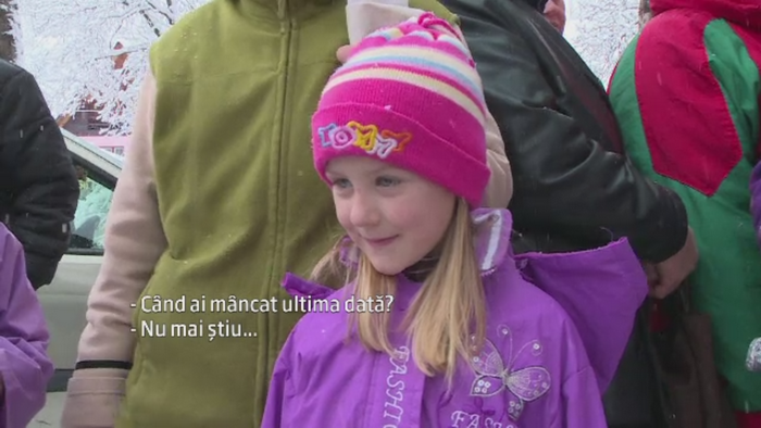 Nevoiasii din Cavnic si-au ridicat ajutoarele alimentare de la UE, care trebuiau sa vina de Craciun. Cat de mult ii ajuta