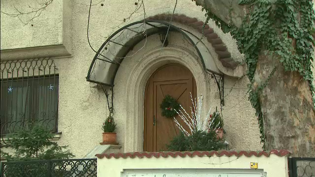 RAPPS scoate la vanzare vila in care locuieste Mircea Geoana. Cum arata cladirea pentru care chiria a fost initial 200 EUR