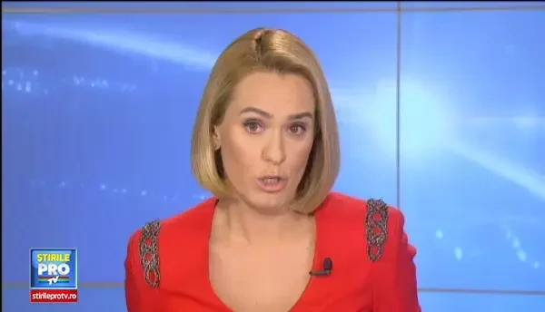 Petre Roman trebuie sa plece din Camera Deputatilor, dupa ce a fost declarat incompatibil: