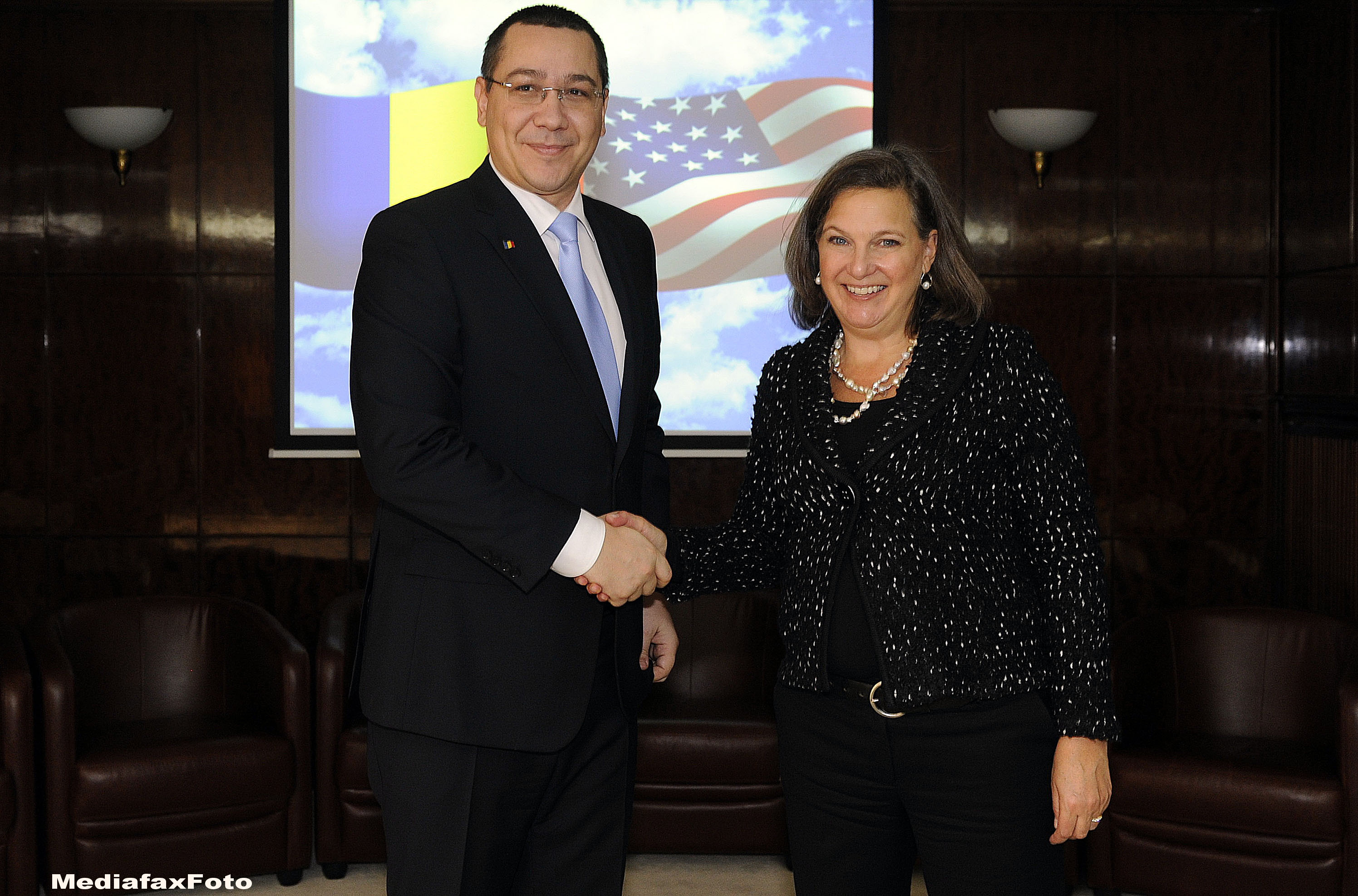 Victoria Nuland, Victor Ponta