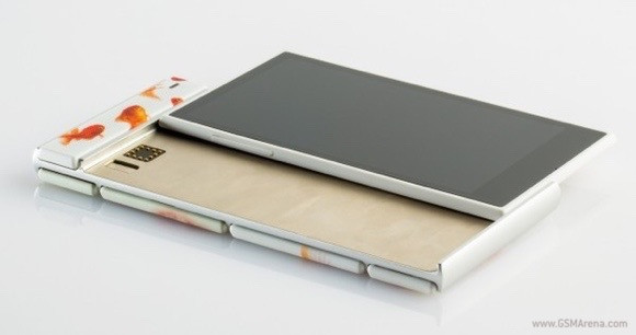 Smartphone-urile clasice vor deveni istorie. Acesta este telefonul viitorului si se va lansa in curand