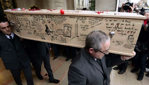 Tanarul care i-a ascuns pe ostaticii din magazinul evreiesc va fi numit cetatean francez pe 20 ianuarie