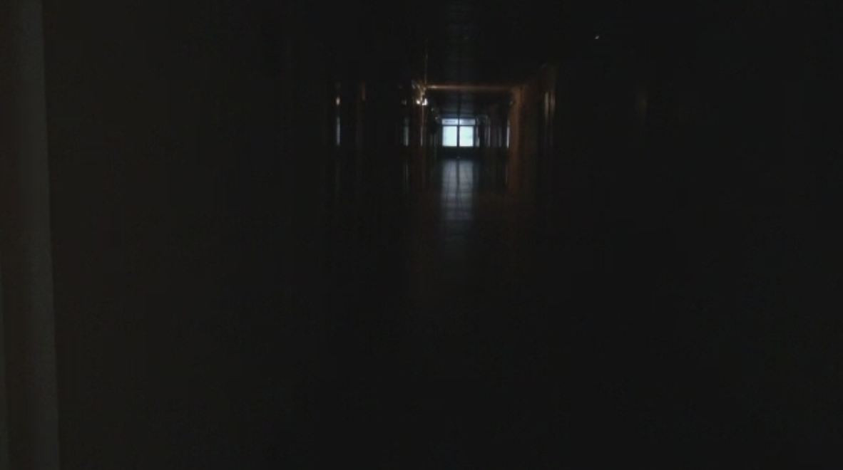 Pacientii spitalului din Galati, in bezna ore in sir. Tehnicienii au incercat sa rezolve problema penelor de curent