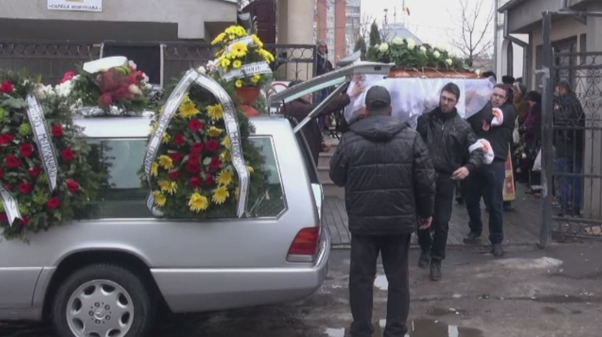 Tanarul de 24 de ani din Galati, mort in bombardamentul unui petrolier, in Libia, a fost inmormantat