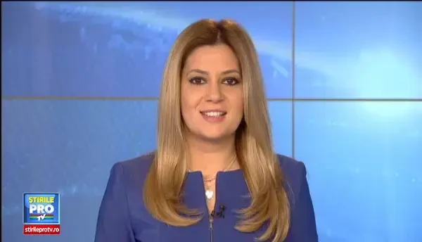 Satenii din Deveselu vor sa le arate americanilor cum se chefuieste olteneste. I-au impresionat cu tuica si muzica specifica