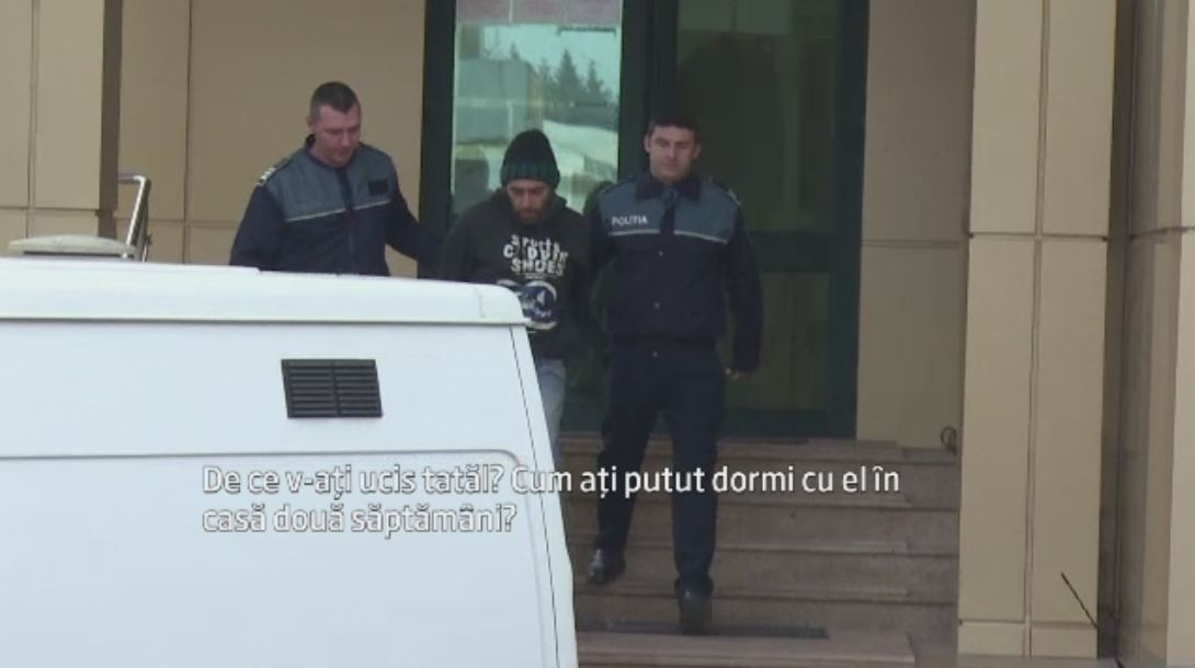 Detalii socante in cazul barbatului din Pitesti care si-a ucis tatal. Ce au descoperit legistii la necropsie