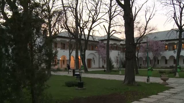 Vila din Snagov propusa de Guvern lui Basescu, scoasa la vanzare pentru aproape 4 mil. euro. Cum arata imobilul de 2.000 mp