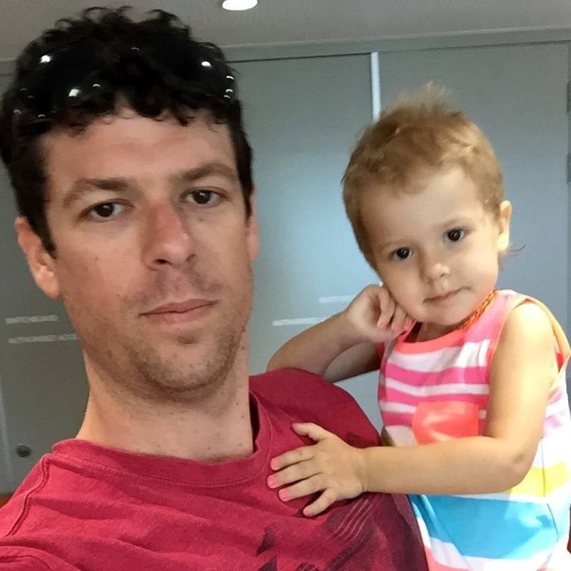 Fetita lui de doi ani are cancer, asa ca tatal ei a luat o decizie controversata. Acum, risca sa ajunga la inchisoare