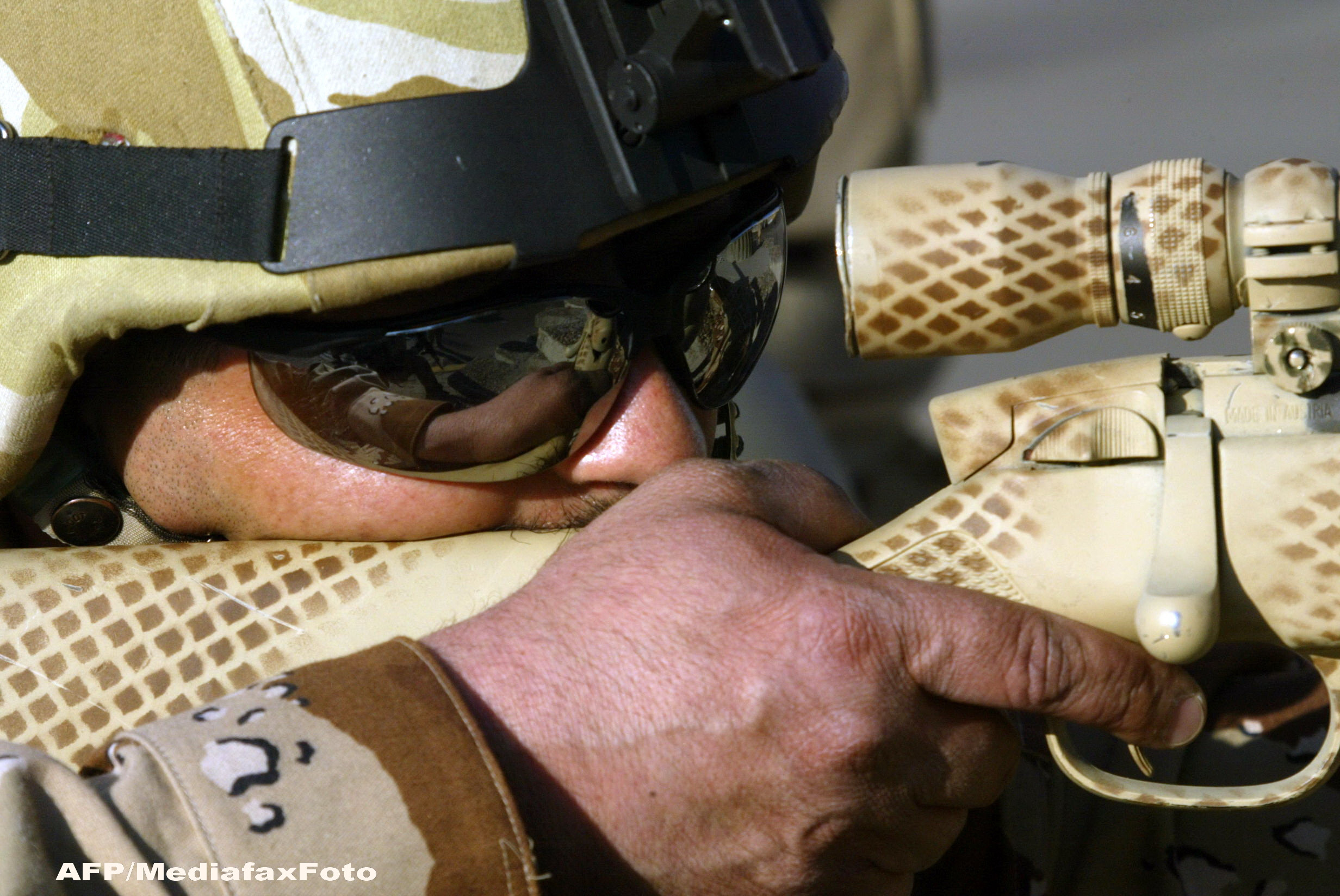 Un lunetist britanic a ucis un jihadist noaptea, cu o lovitură de ”una la un milion”