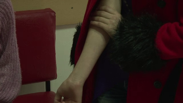 Mai multi elevi din Arges si Bacau au ajuns la spital dupa ce li s-a facut un vaccin anti-tetanos. Ce explicatie au medicii