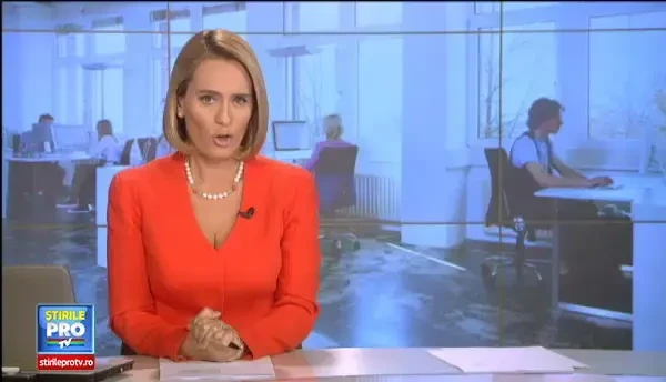 Tapet cu capra cu trei iezi sau scaune din cristal. Cat te costa o casa personalizata de designerii romani