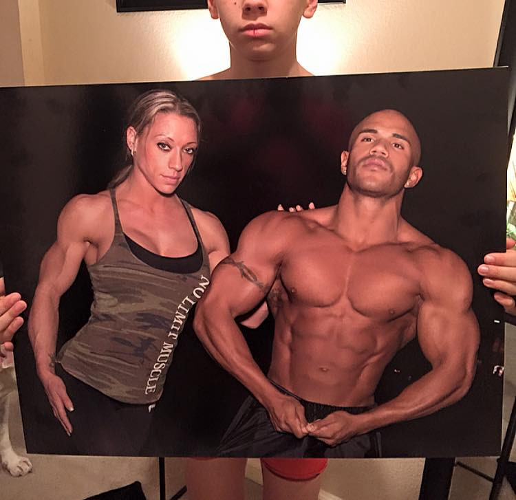 "Noi suntem cel mai atragator cuplu din lume". Sotii care merg de trei ori pe zi la sala si au casa tapetata cu oglinzi: FOTO