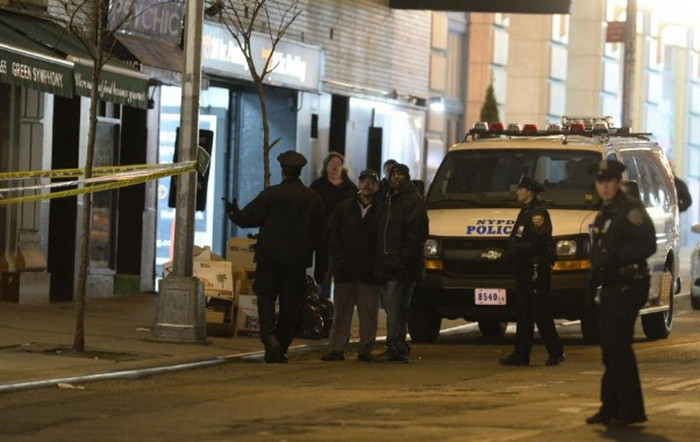 Tragedie in New York. Un barbat si-a impuscat mortal iubita insarcinata, dupa care s-a sinucis