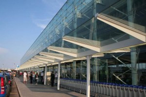 Suspect de terorism, arestat pe un aeroport din Italia, la o poarta de imbarcare spre Romania