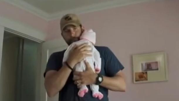 Filmul American Sniper, nominalizat la Oscar, aspru criticat pentru ca a folosit un copil fals, din plastic