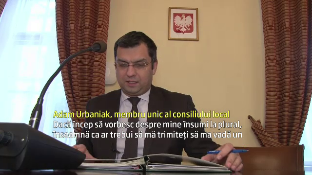 Consiliul Local cu un singur membru. Zilnic, se face prezenta si se voteaza: "Unii considera ca tine de schizofrenie"