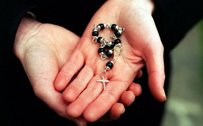 O calugarita a nascut un baietel sanatos, desi nu stia ca era insarcinata