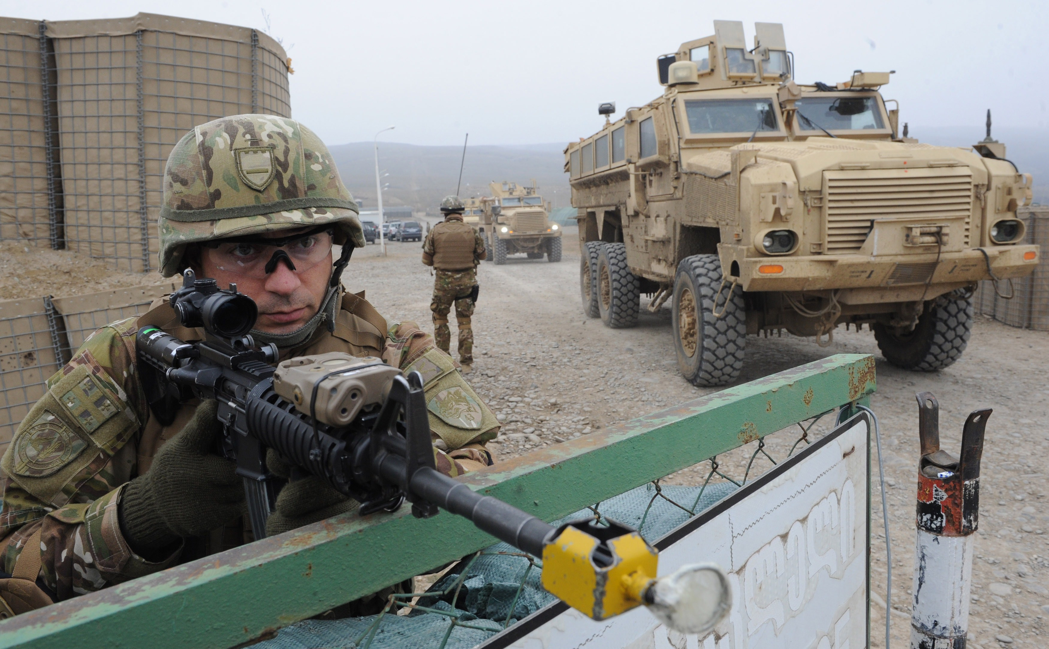 NATO si conflictul ruso-ucrainean: este pregatita Alianta sa-si apere membrii in cazul unui atac? Ce spune art. 5 din tratat