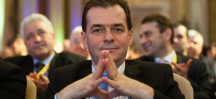 Ludovic Orban anunta primirea in grupul PNL de noi parlamentari, in cadrul demersului de "daramare a Guvernului Ponta"