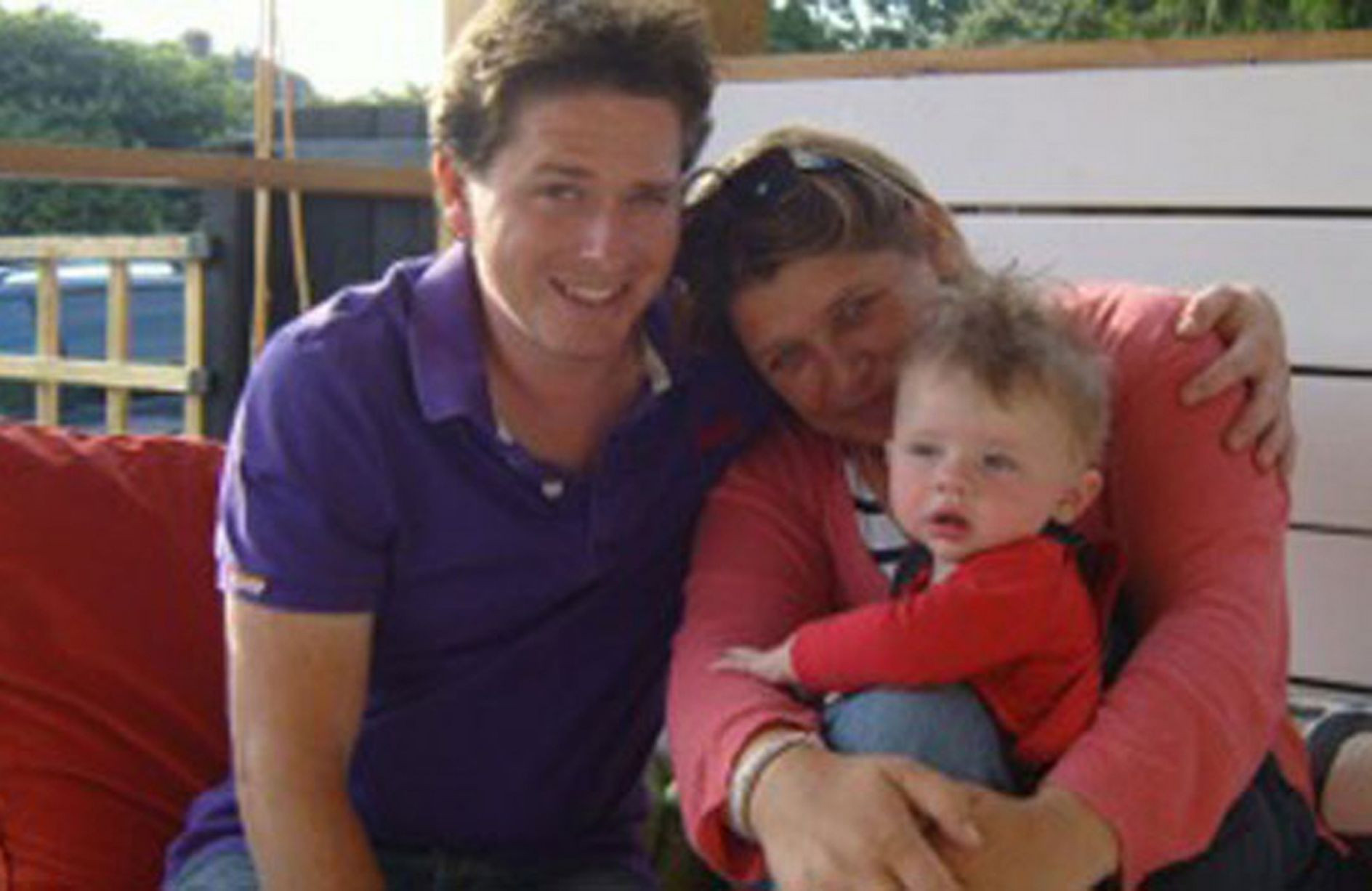 A ramas fara maini, picioare si buze, dar este fericit ca e in viata. "Parca sunt un personaj din The Simpsons". FOTO